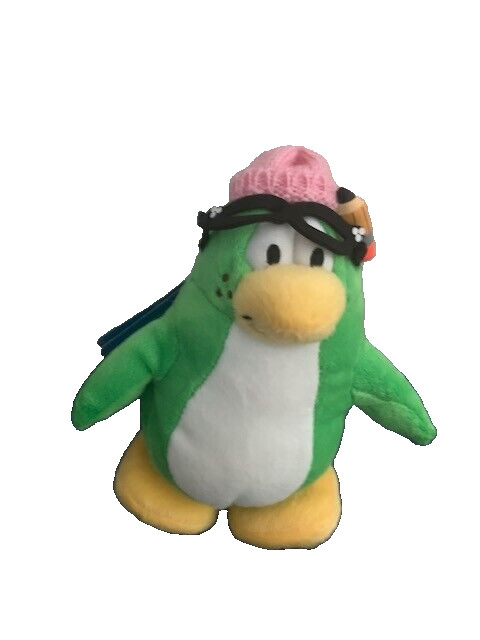 2009 Jakks Pacific Disney Club Penguin Series 3 Aunt Arctic NWT