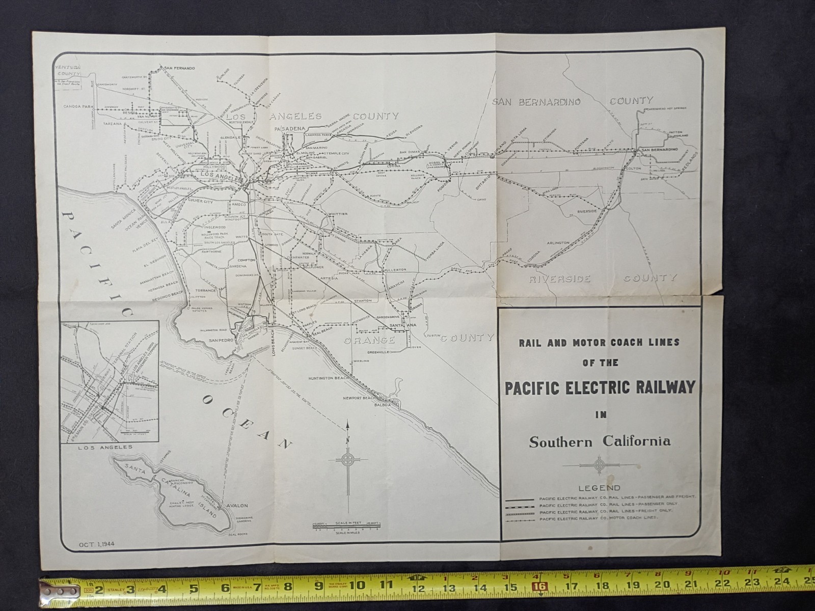 ORIGINAL OCTOBER 1944 PACIFIC ELECTRIC RAILWAY SO CAL MAP WARTIME 22\