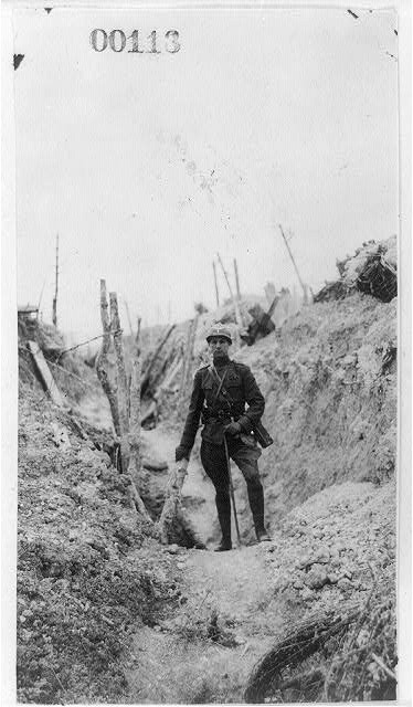 Photo:Verdun France Billy Mitchell 1917 WWI French Trench Portrait