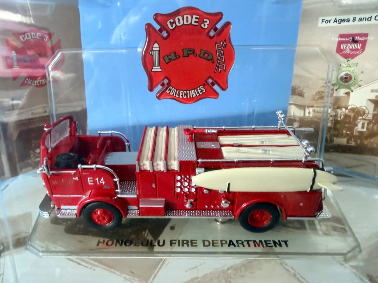 Code 3 LTD Ed Honolulu F.D. Engine Co. 14 Open Cab W Surf Board Crown Firecoach