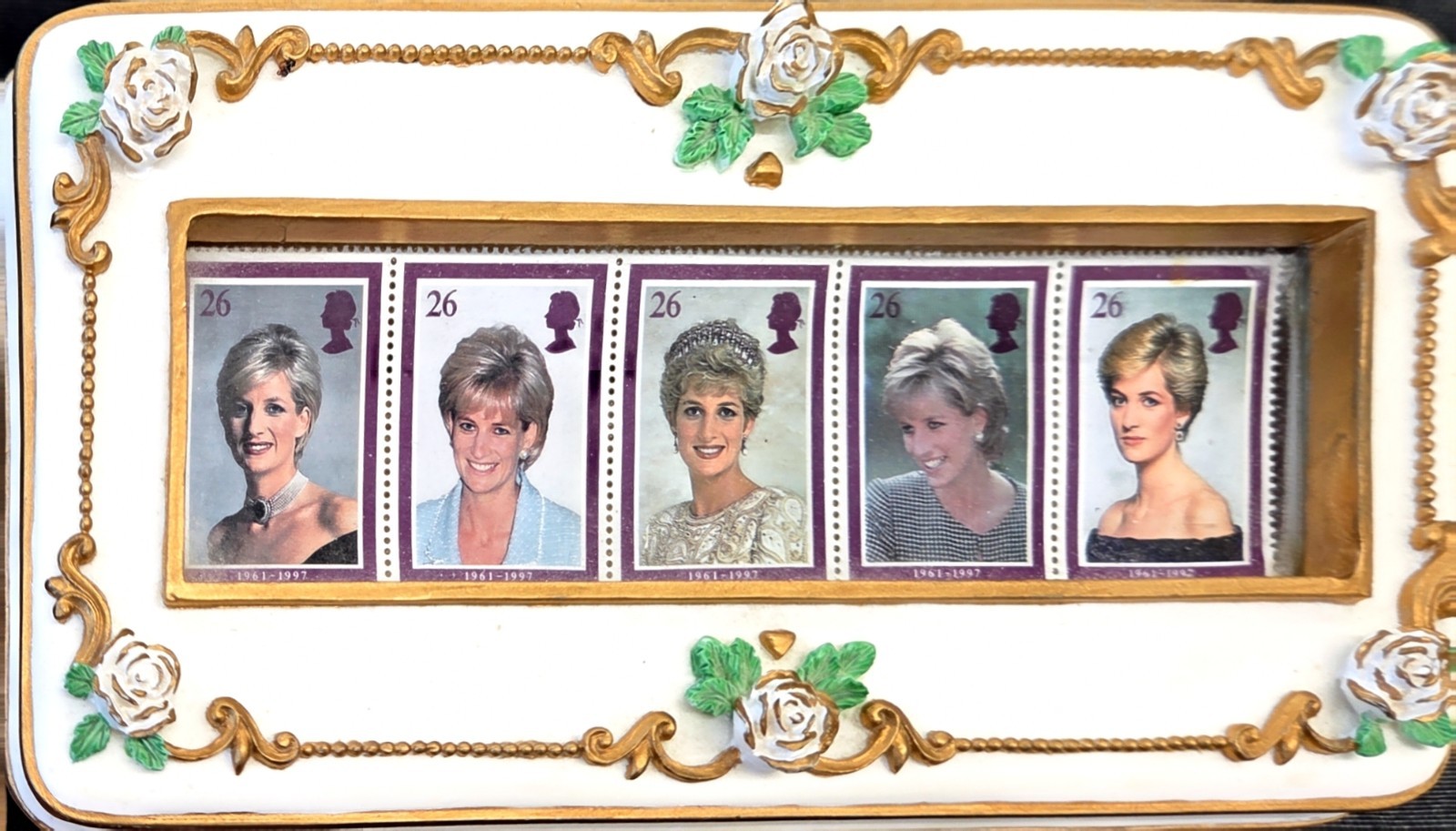 VINTAGE PRINCESS DIANA ROYAL FAMILY JEWELRY BOX w/STAMP LID CANDLE IN THE WIND
