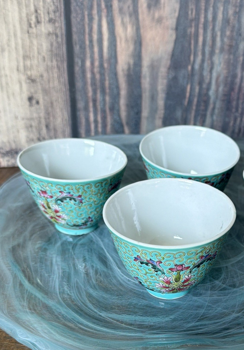 Vintage Set Of 4 Chinese Jingdezhen Famille Rose Turquoise Hand Painted Tea Cups