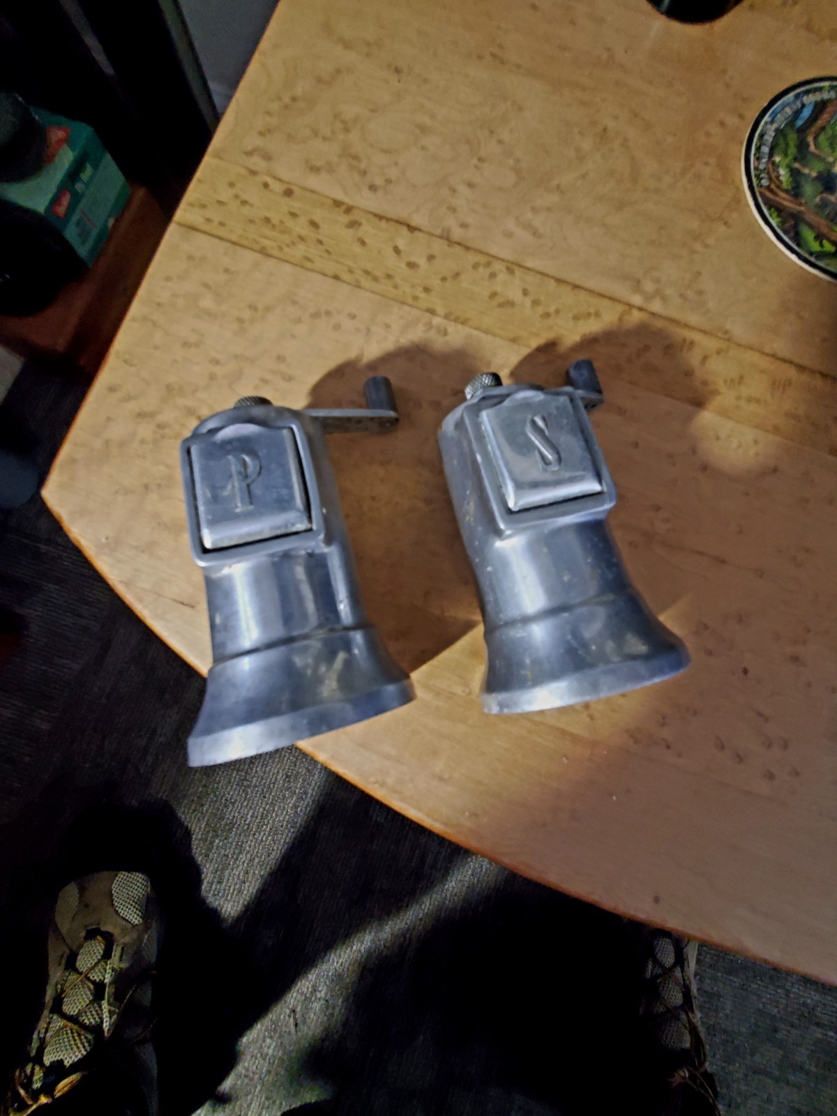 Perfex French Salt and Pepper Grinders 4\