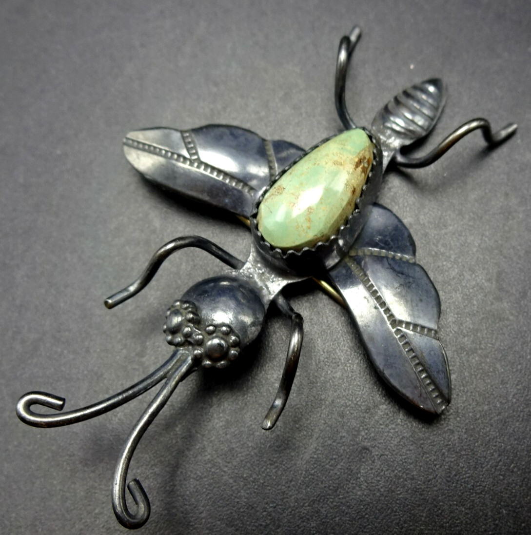 Southwest Artist JOE EBY Hand Stamped Sterling Silver QUEEN BEE PIN Turquoise