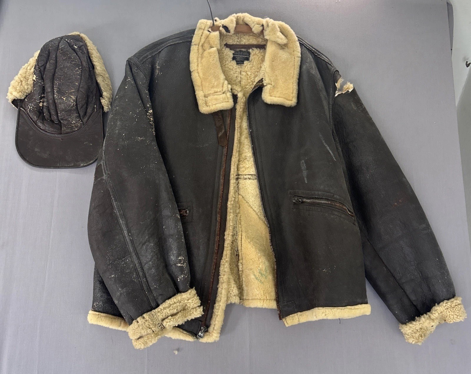 WWII USAAF D-1 Shearling Jacket Werber 1943 + 1942 Flight Cap Display Set