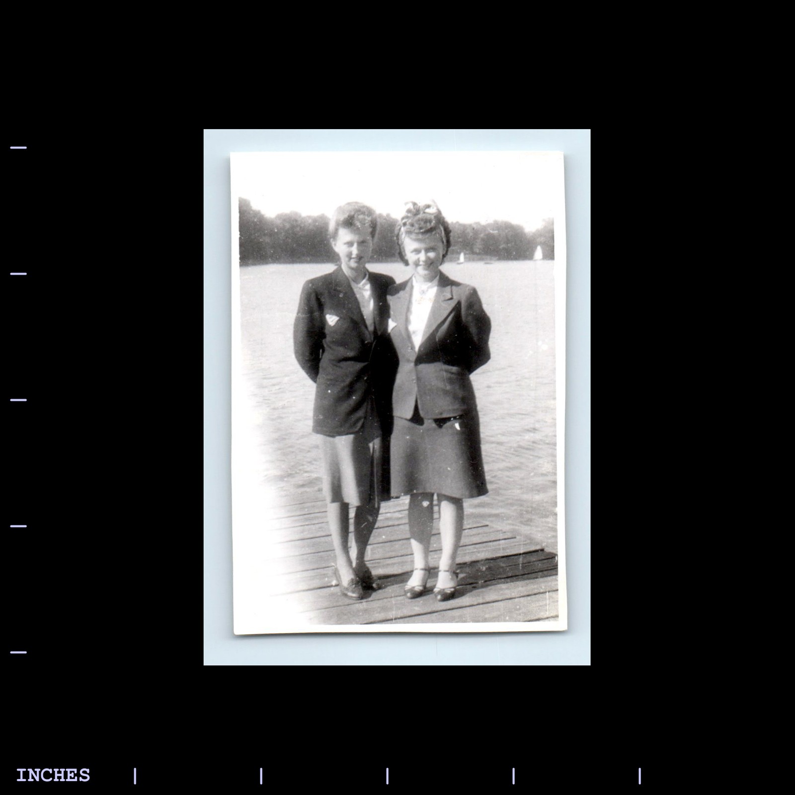 Old Vintage Photo WOMEN STANDING ON DOCK LAKE TWIN SISTERS TWINS