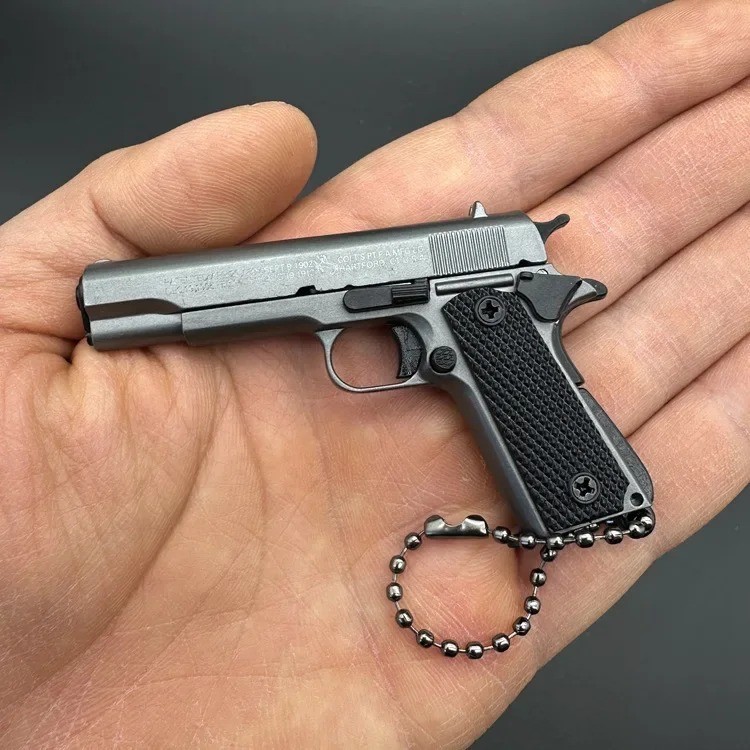 NEW 1:3 Black Mini KIMBER 1911 Gun Pistol Toys Miniature Model Keychain