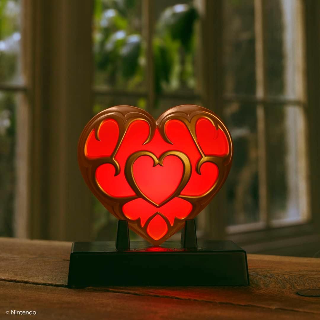 [New, Unopened] The Legend of Zelda Heart Container Interior Light BOOK