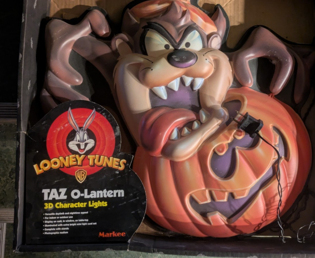 Taz O Lantern Looney Tunes Halloween Light NIB 1997 WB Devil Figure Working