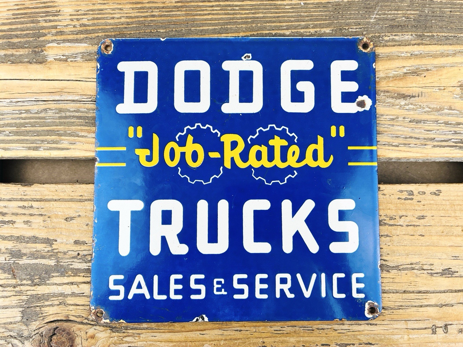 VINTAGE 8x8\