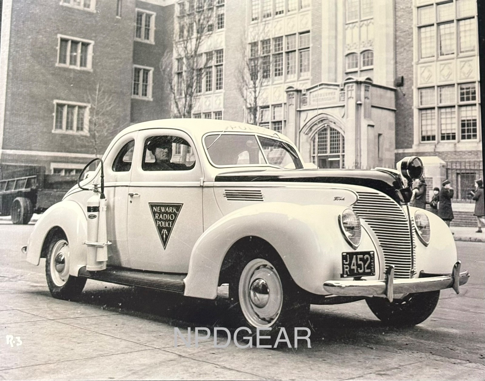 Newark NJ Police 1938 Photo of a Ford Standard Coupe Radio Car On Patrol