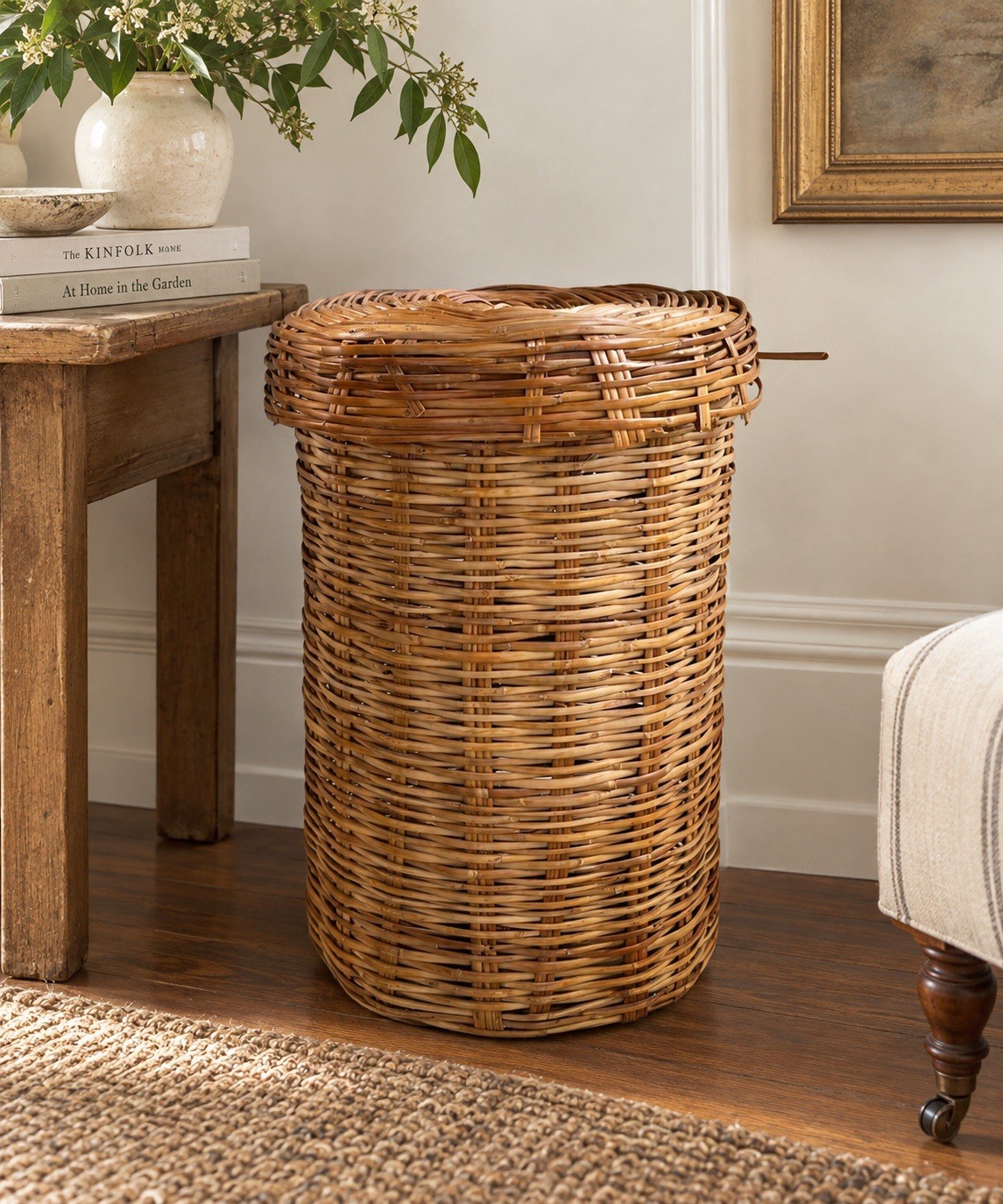 Vintage Woven Wicker Basket Hamper & Lid Coastal Rustic Farmhouse Decor Storage
