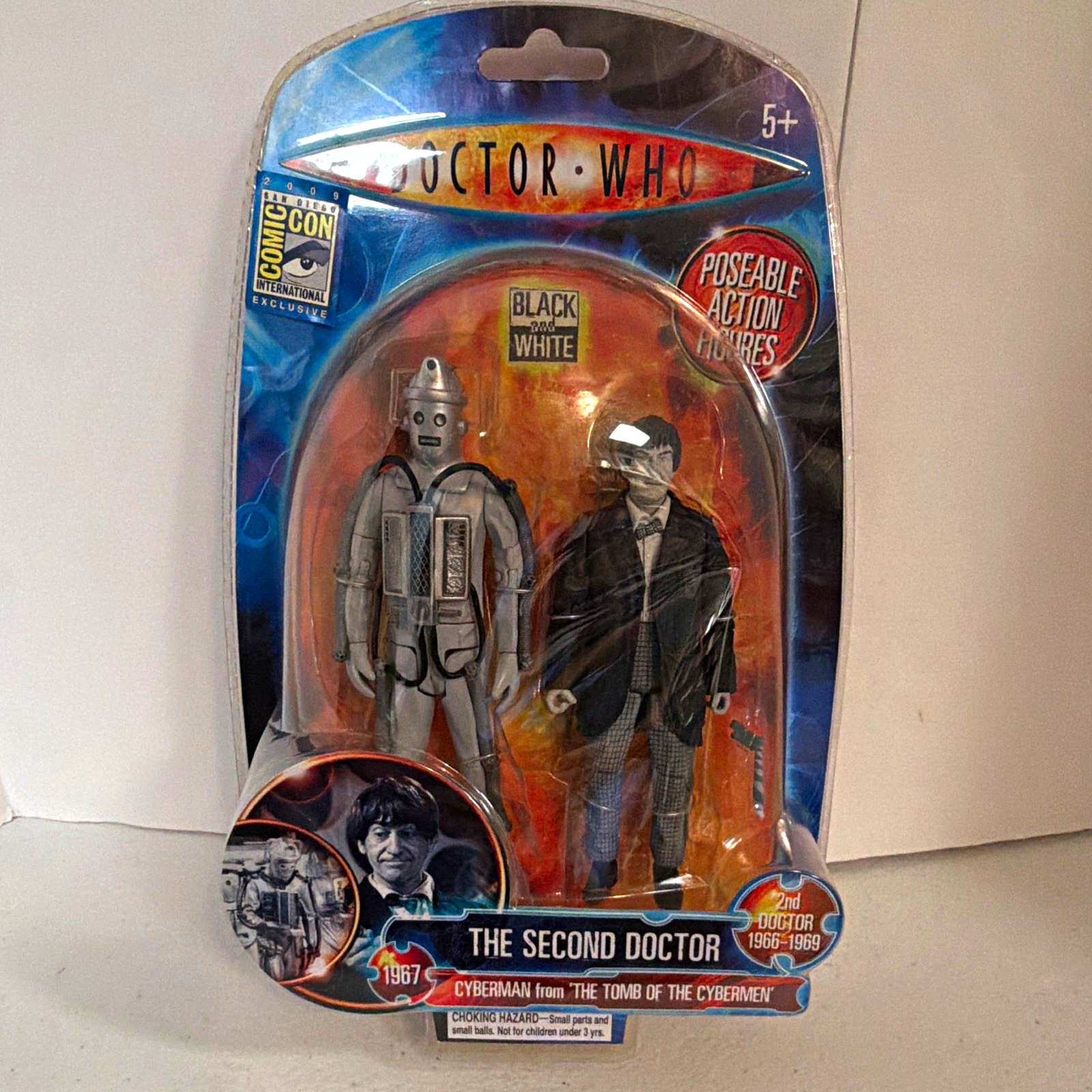 Doctor Who Second Doctor & Cyberman Black & White Comic-Con Action Figure Set