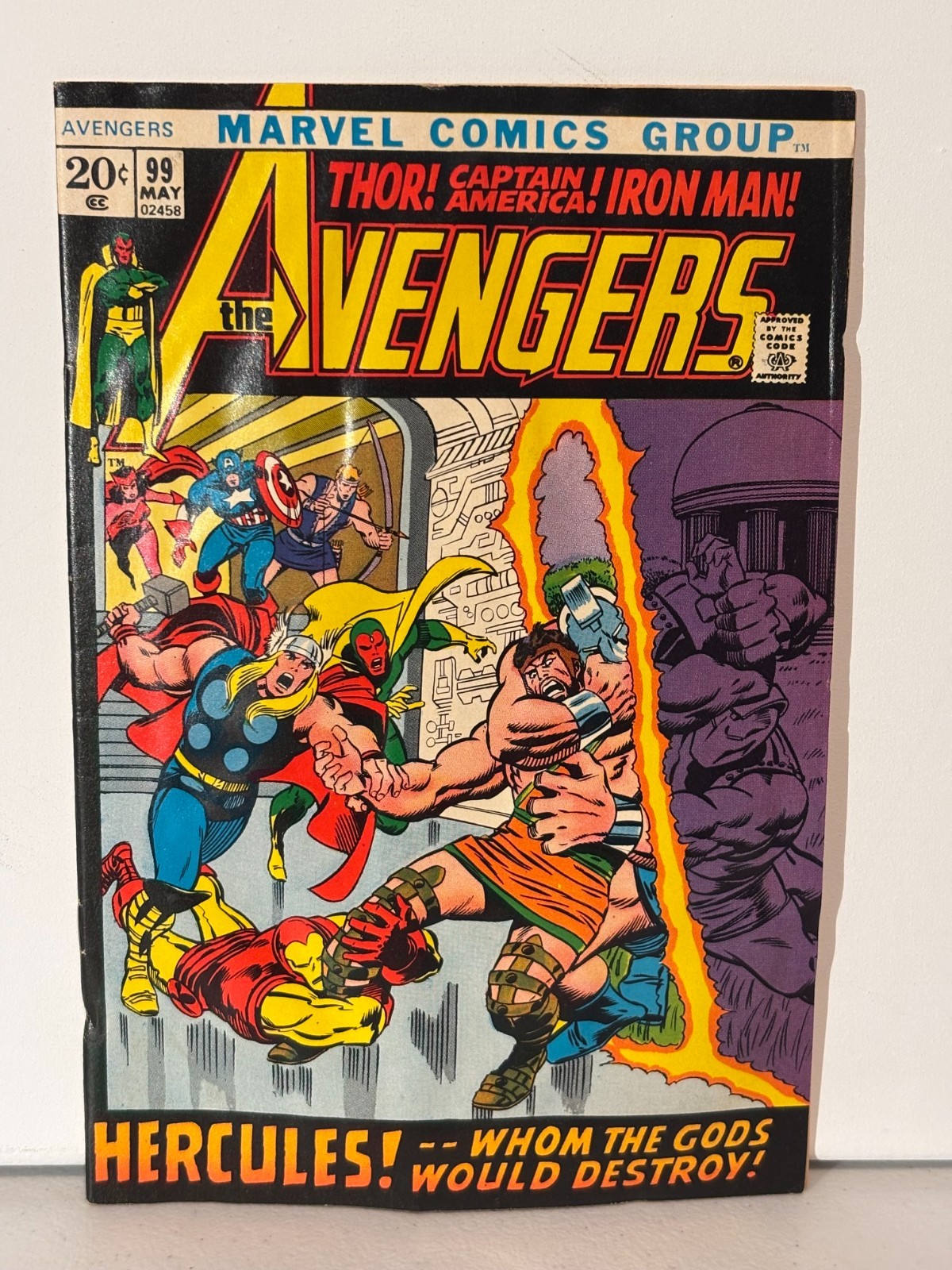 AVENGERS 99 - Marvel 1972 - Fair/Good - Writer Roy Thomas/Artist Barry Smith