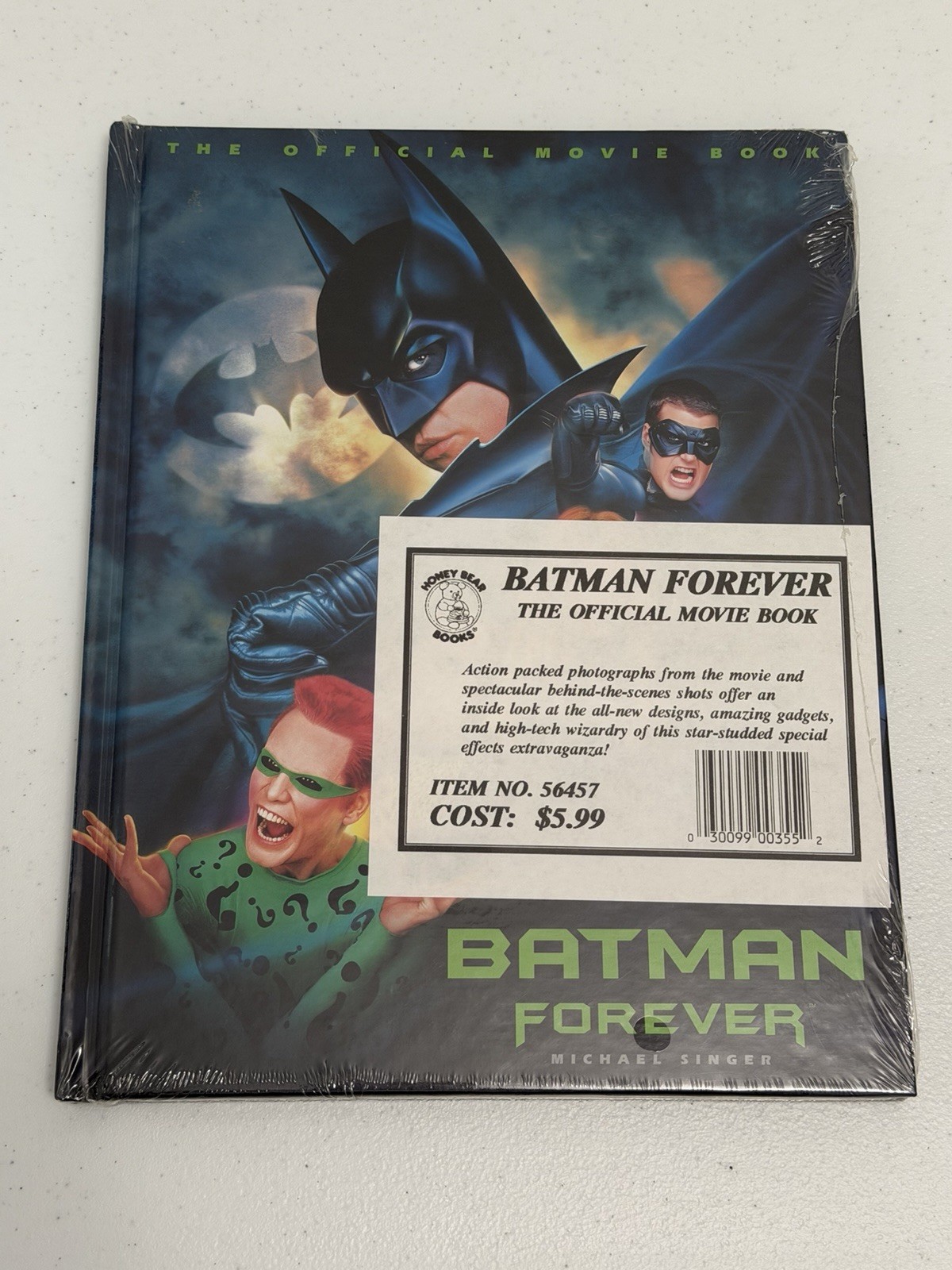 BATMAN FOREVER: THE OFFICIAL MOVIE BOOK (1995) – MICHAEL SINGER – [BRAND NEW]