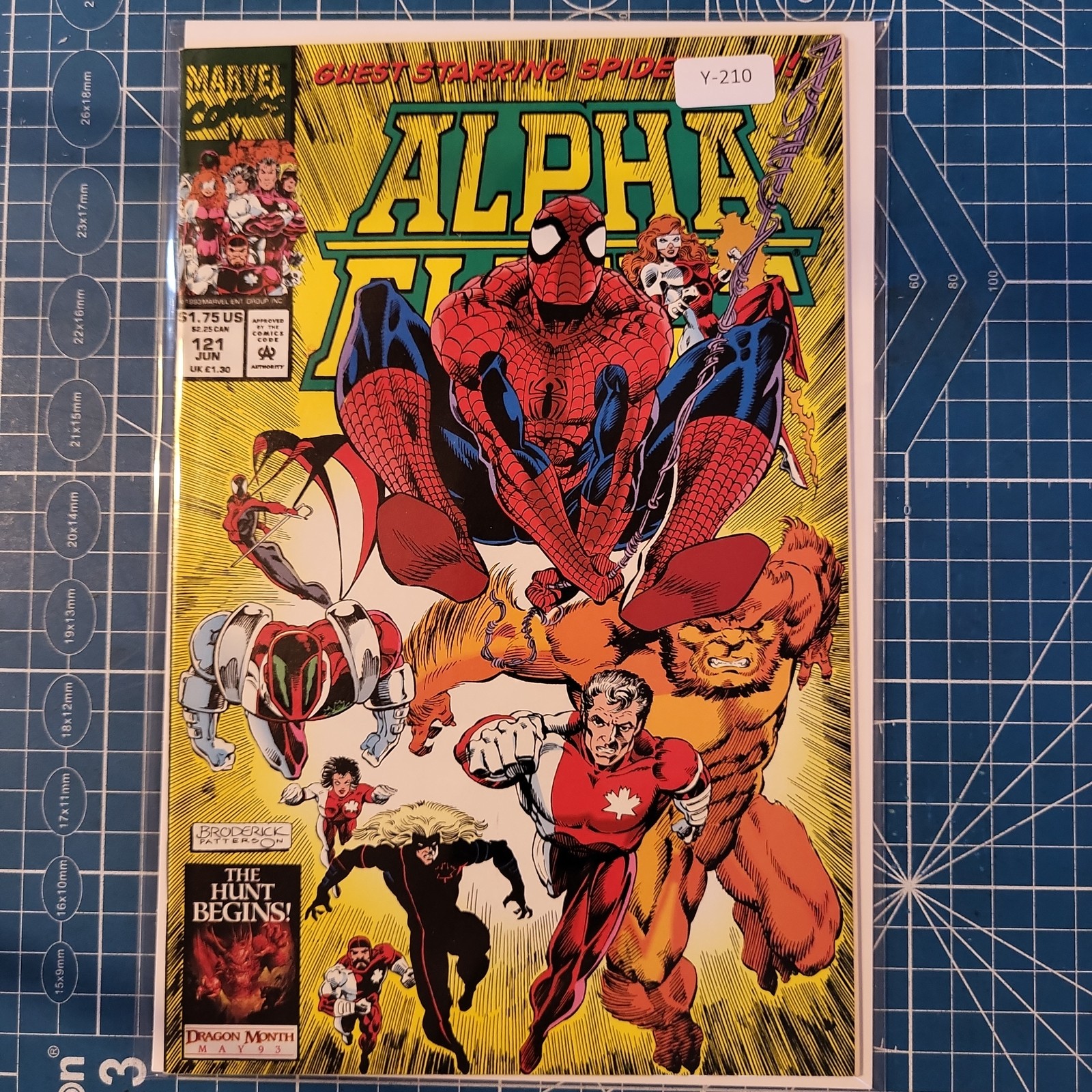 ALPHA FLIGHT #121 VOL. 1 9.0+ 1ST APP MARVEL COMIC BOOK Y-210