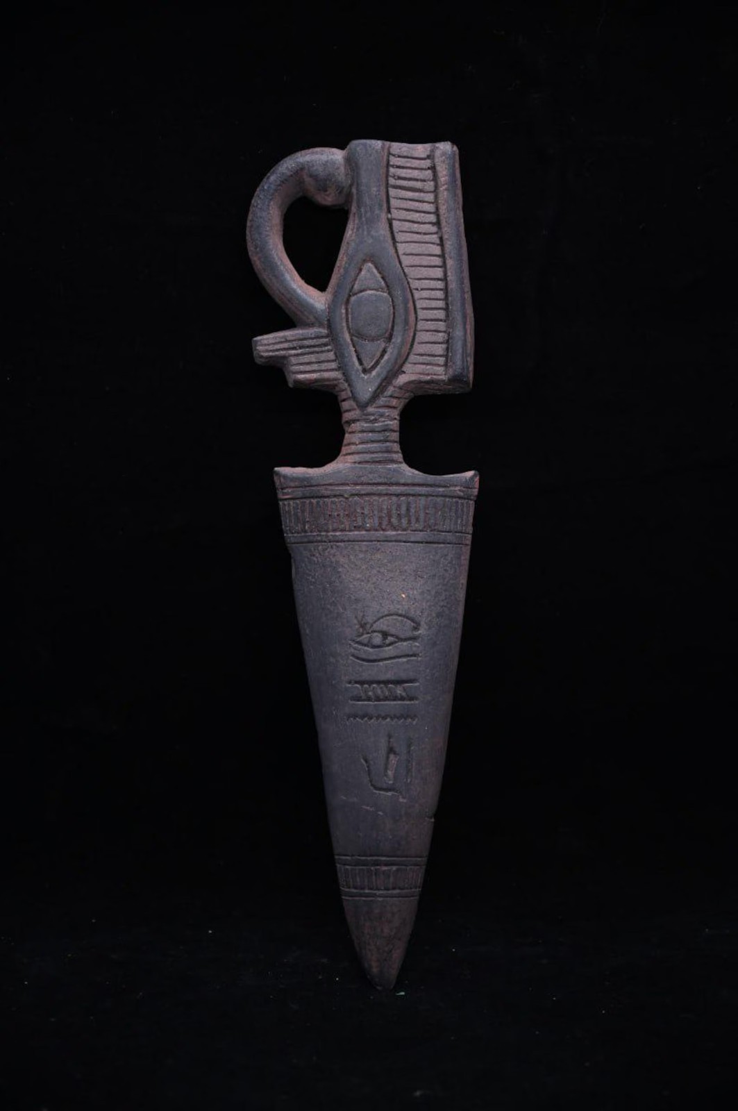 Authentic Ancient Egyptian Antiquities Black Eye of Horus dagger Egyptian BC