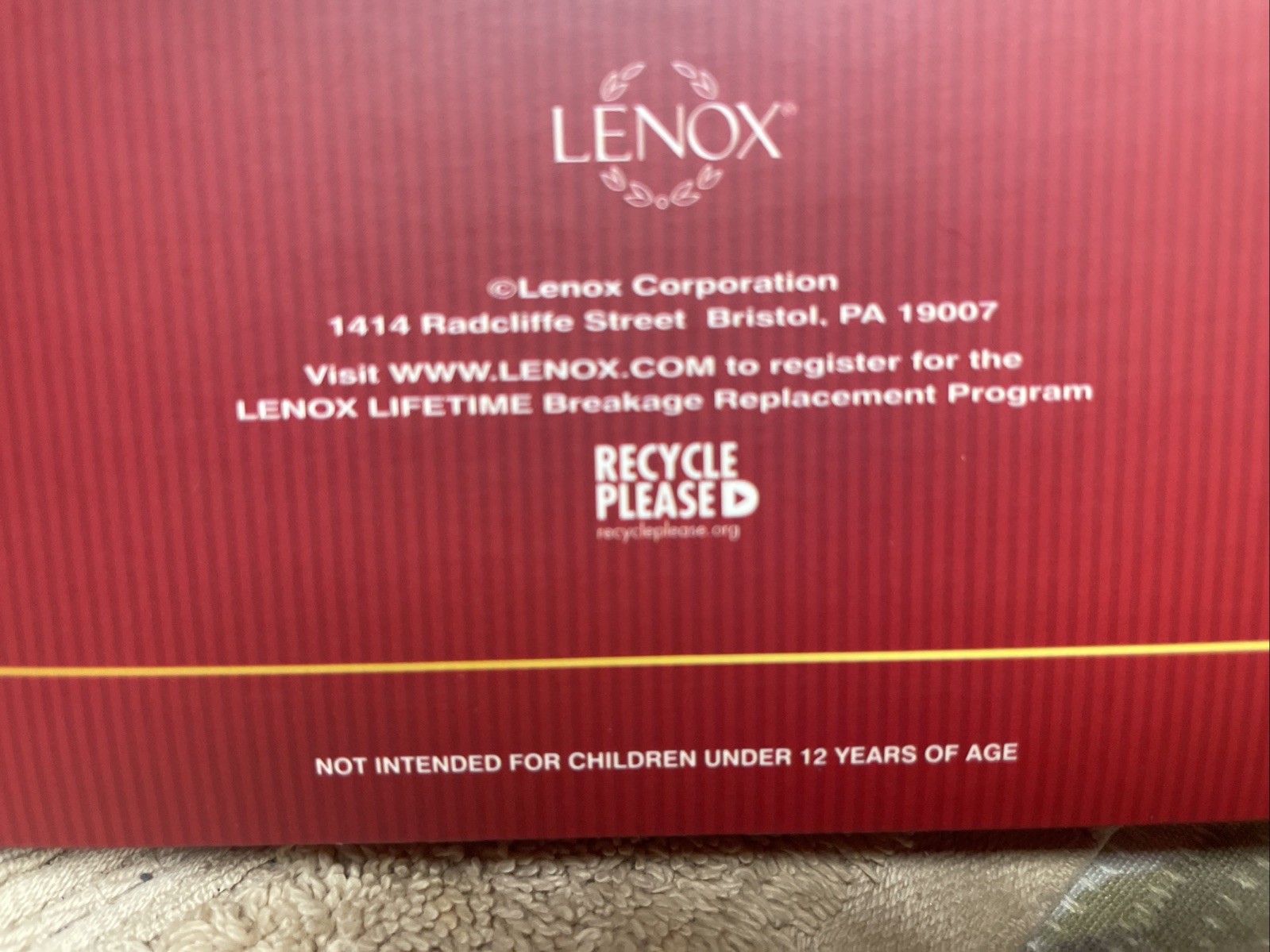 New Lenox 2009 Annual Snow Majesty Silver  Snowflake Christmas Tree Ornament