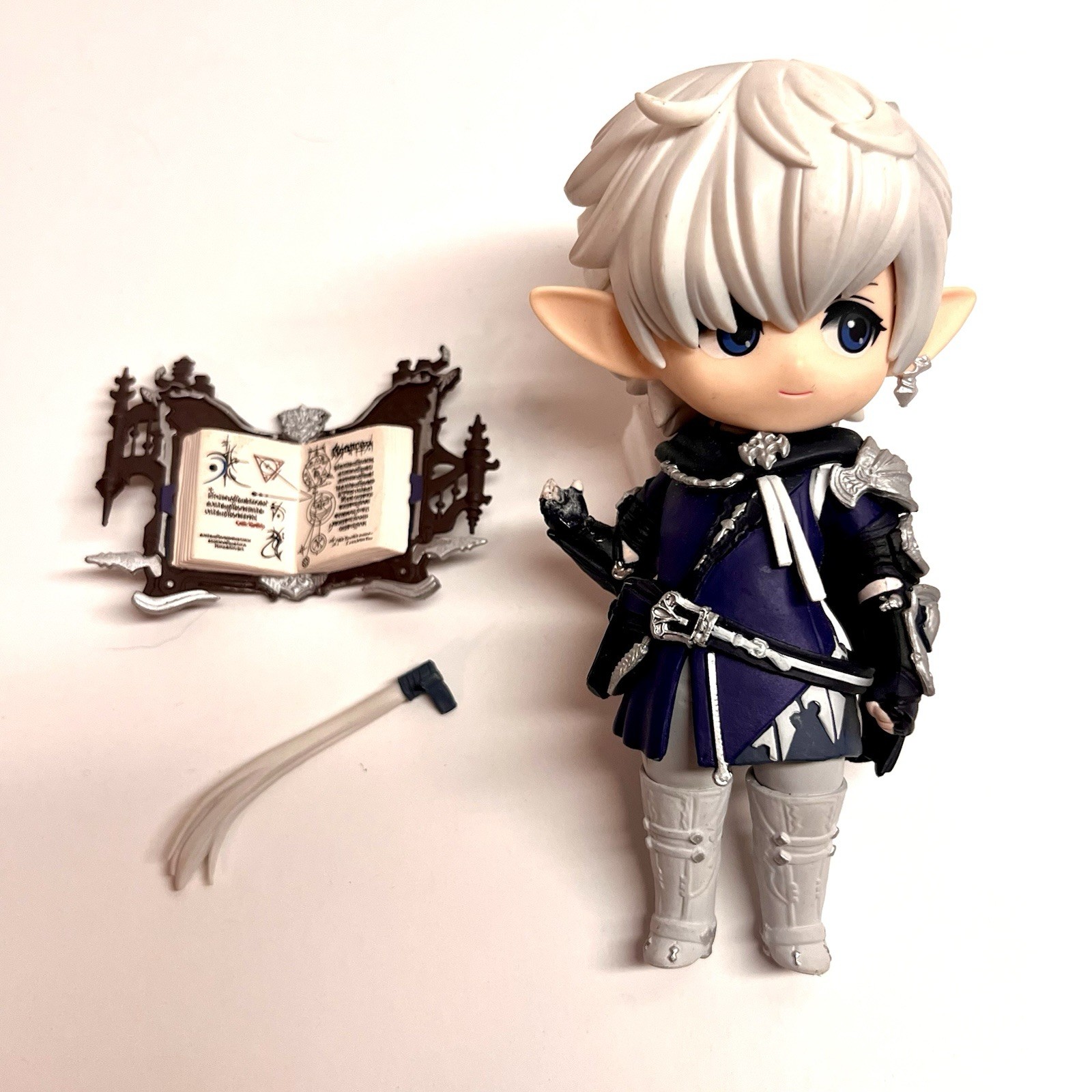 Taito - Final Fantasy XIV *DAMAGED* Alphinaud Minion