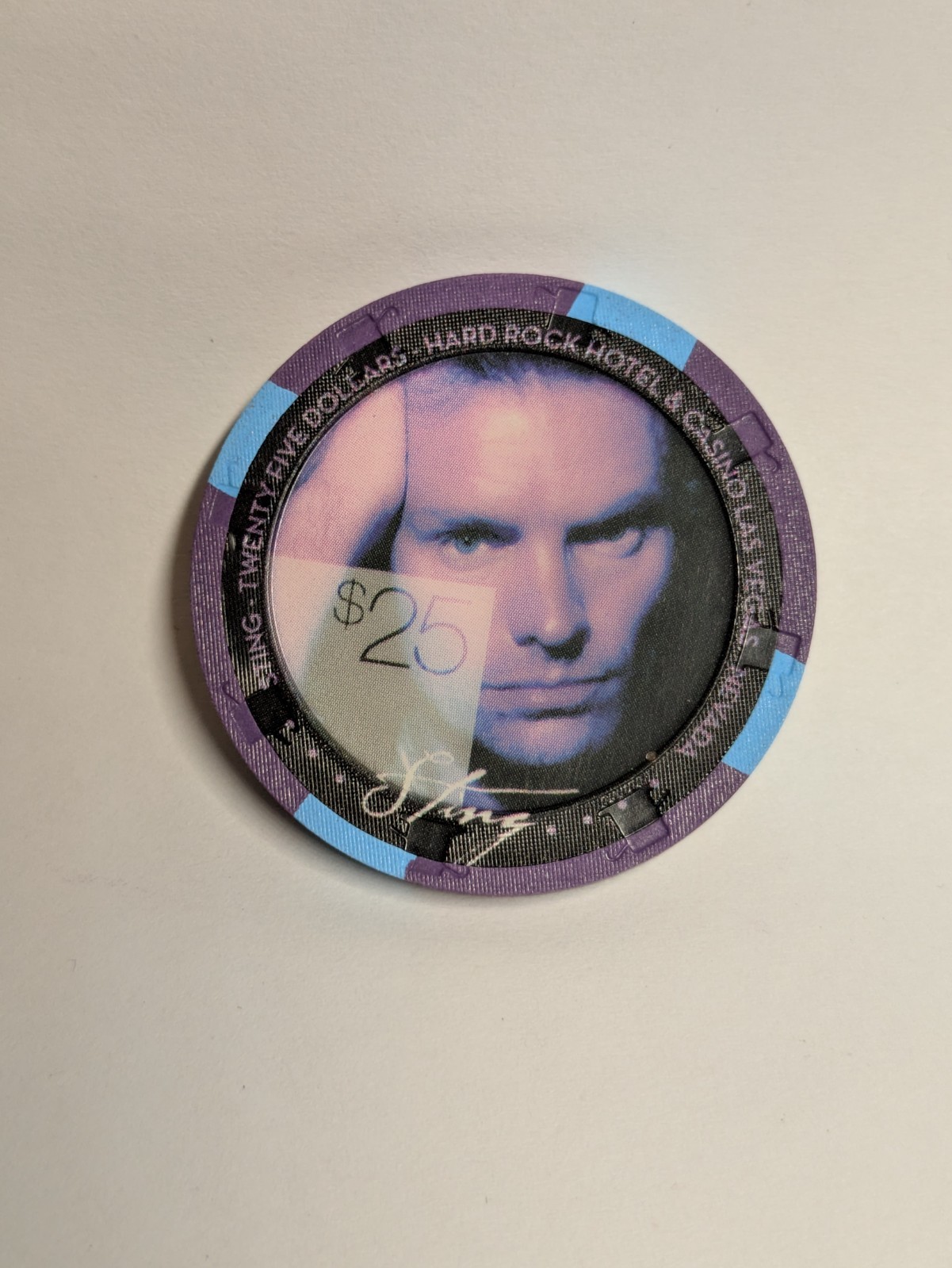 $25 Hard Rock Casino Chip (LV), Sting, 2004, Uncirculated