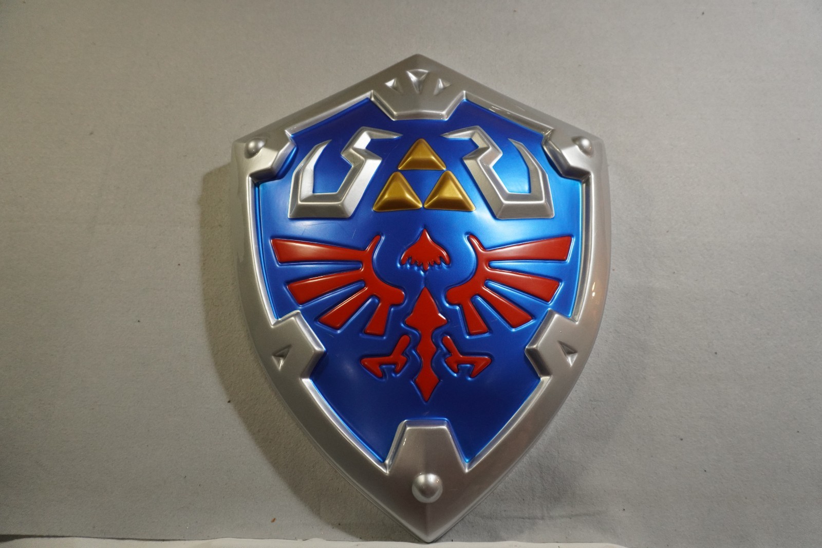 Legend of Zelda Hylian Master Link Shield Halloween Cosplay Costume Weapon Props