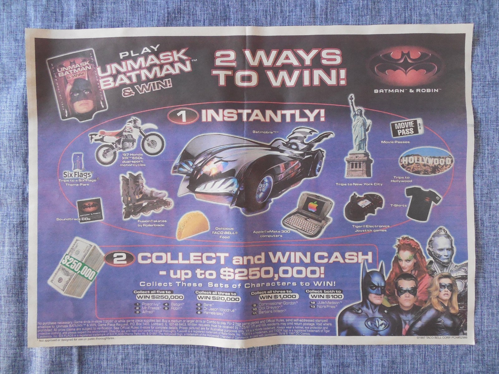 1997 Taco Bell BATMAN & ROBIN Tray Liner Placemat Promo Collectible DC Comics