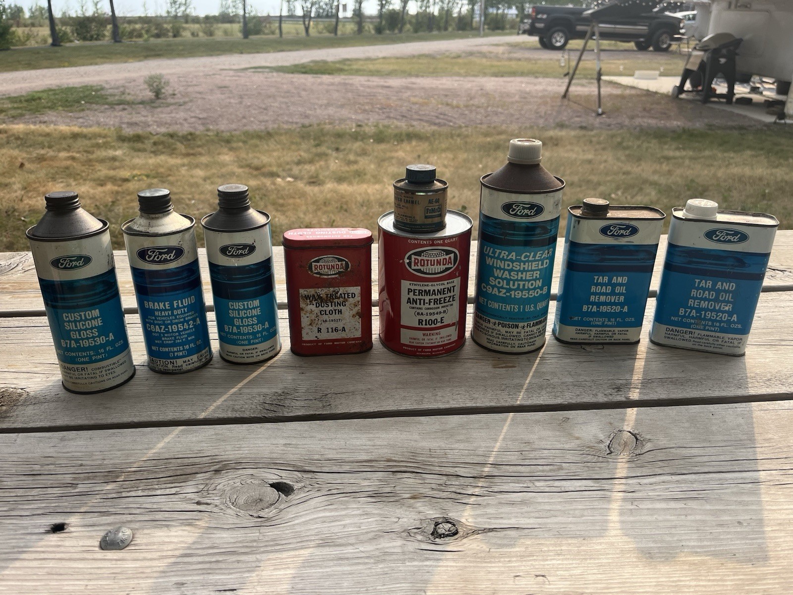 9 Ford FoMoCo Rotunda Vintage Cans  Antifreeze Is Sealed
