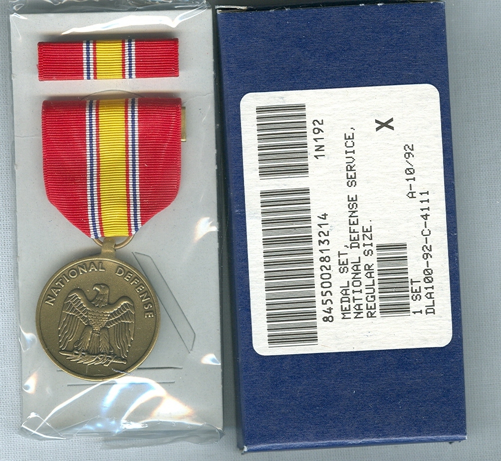 NATIONAL DEFENSE SERVICE MEDAL & RIBBON BAR in Original GI Issue Box - Full Size