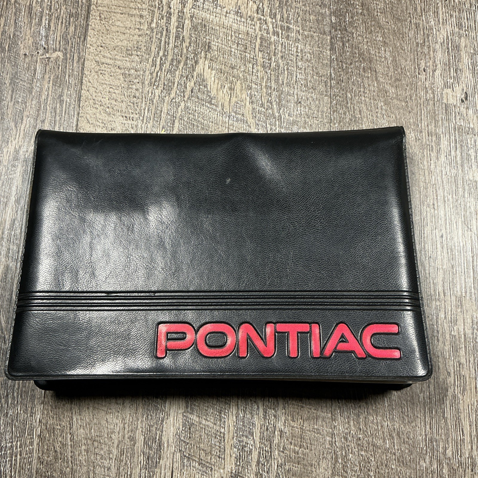 2004 PONTIAC GRAND PRIX OWNERS MANUAL GUIDE BOOK SET WITH CASE OEM