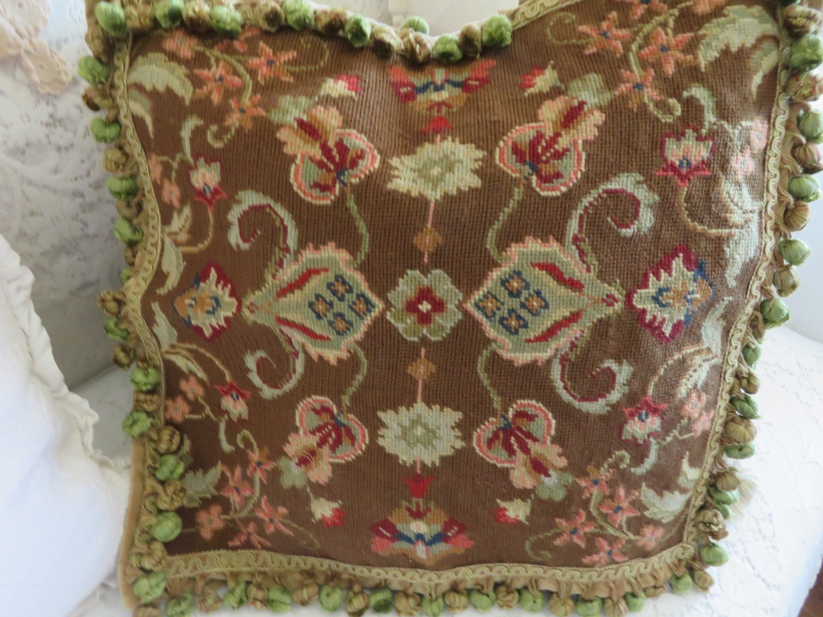 Gorgeous Aubusson style OLD WORLD Rug Look Needlepoint Pillow Cover NWOT #2