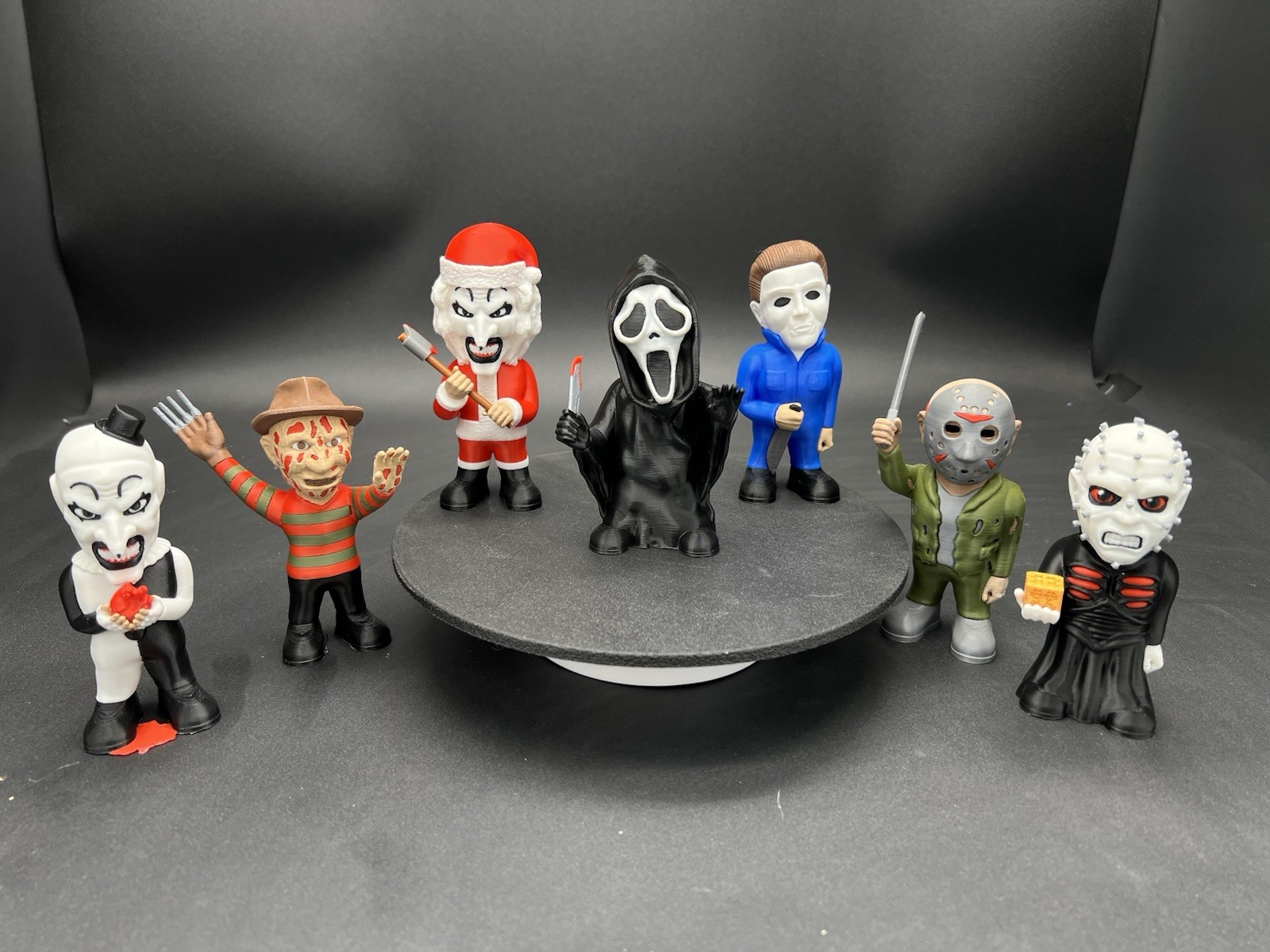 7 Pack Halloween Horror - Slasher Figurines - Scream, Freddy, Jason, And More