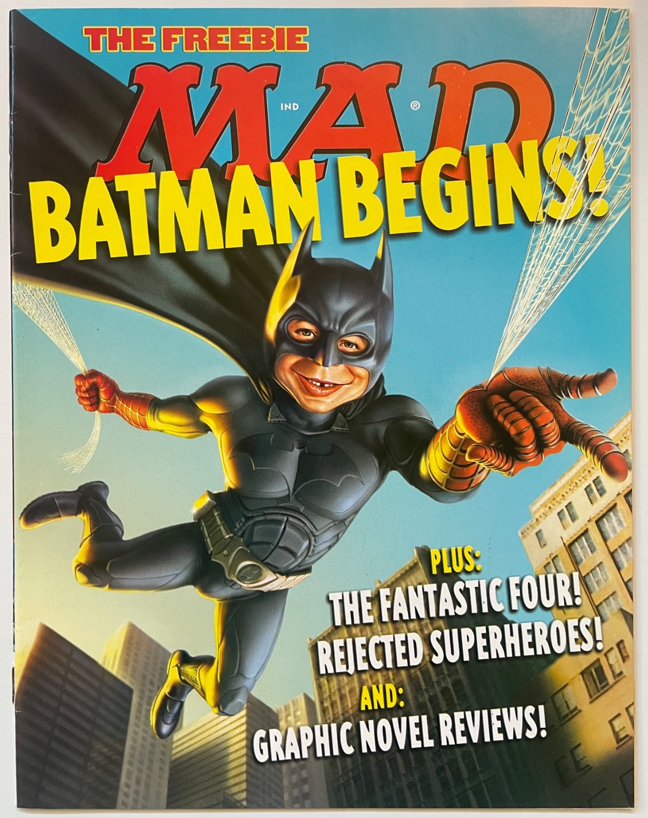Mad Magazine The Freebie, Batman NY Comic Con 2005, Unfolded RARE FREE S/H 455