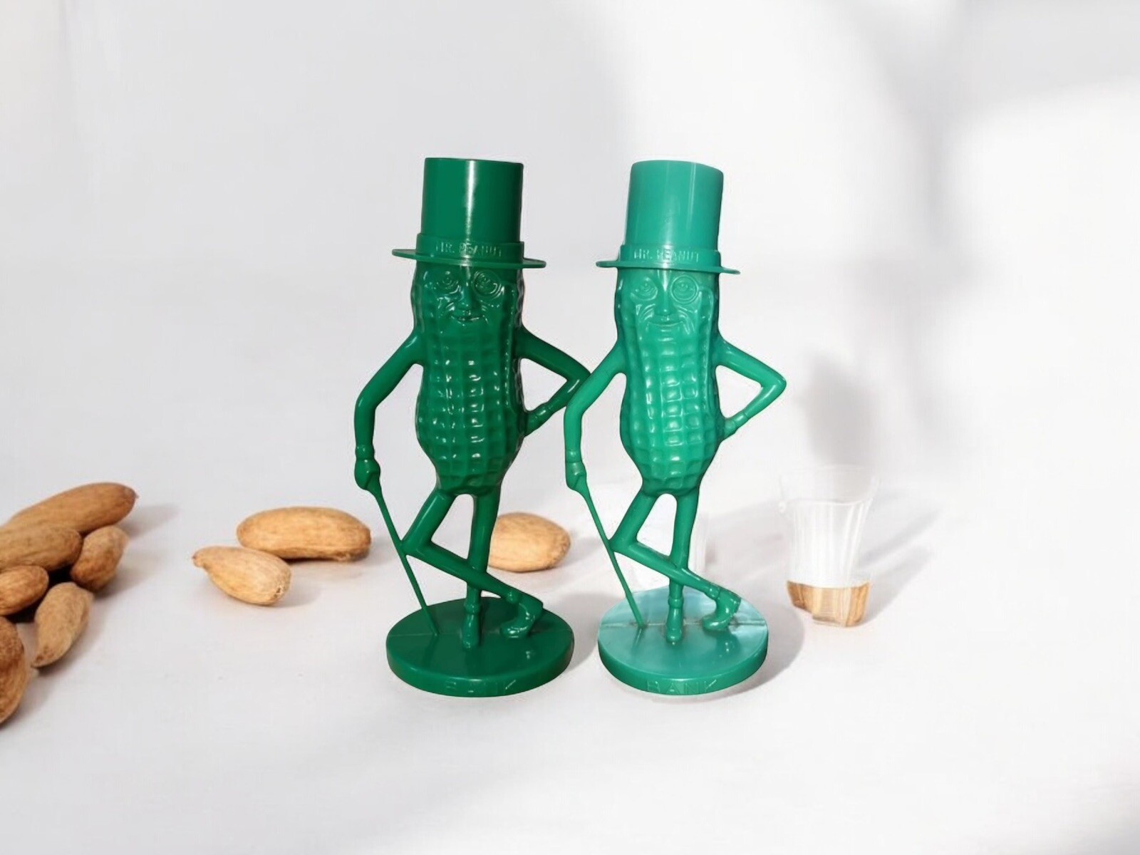 Set of 2 Vtg 1960s Mr. Peanut Planters GREEN 8.5\