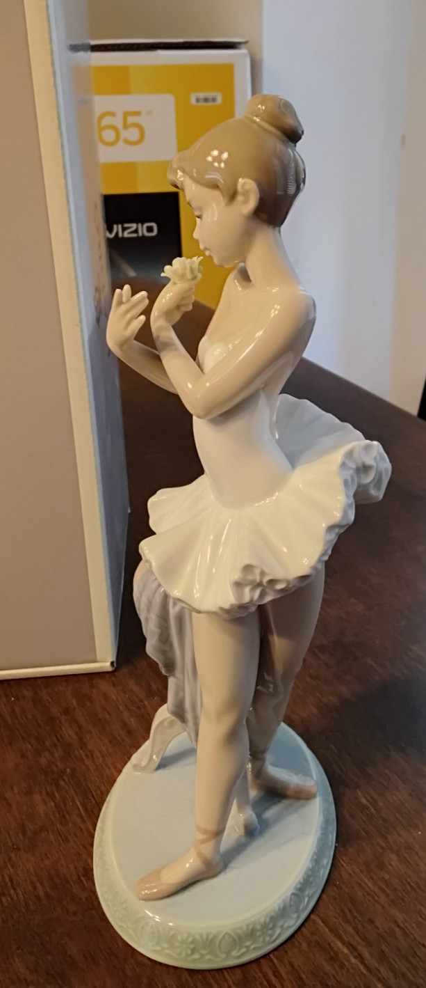 Lladro For A Perfect Performance #7641