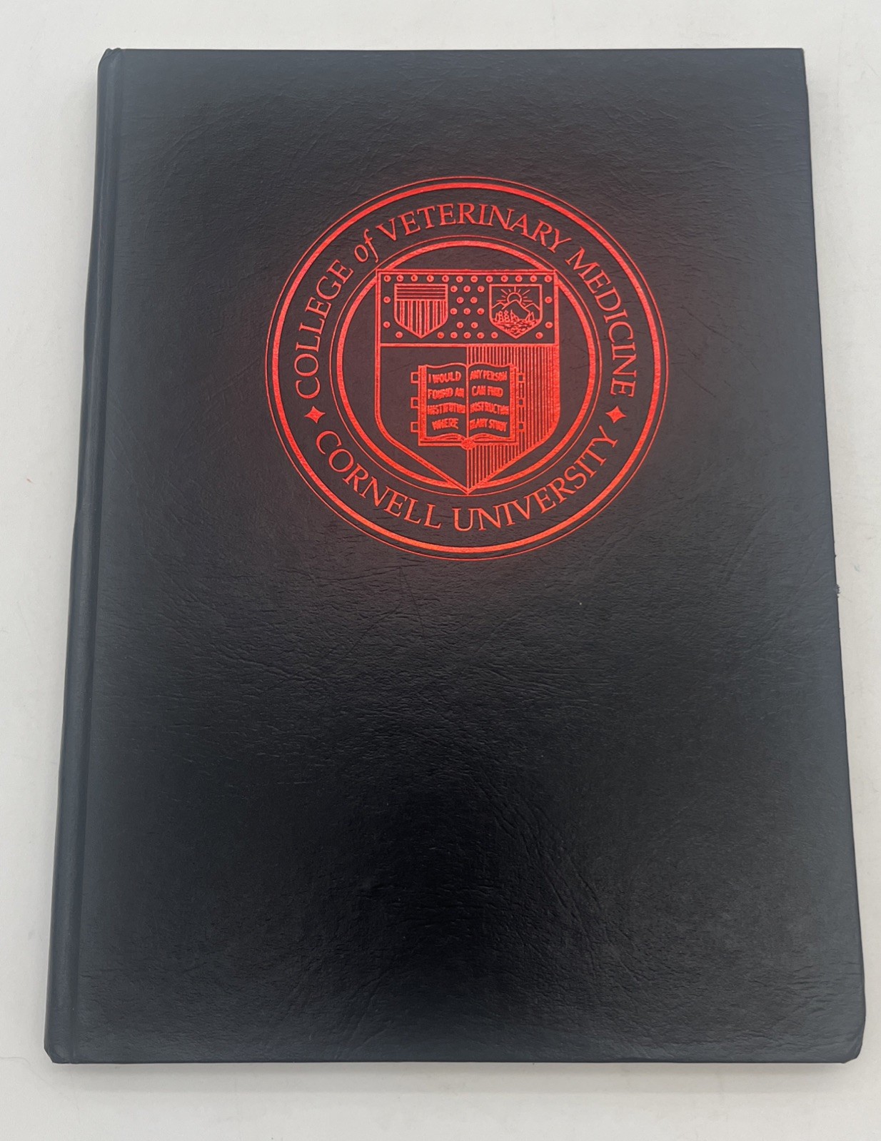 1995 Cornell College Of Veterinary Medicine Yearbook