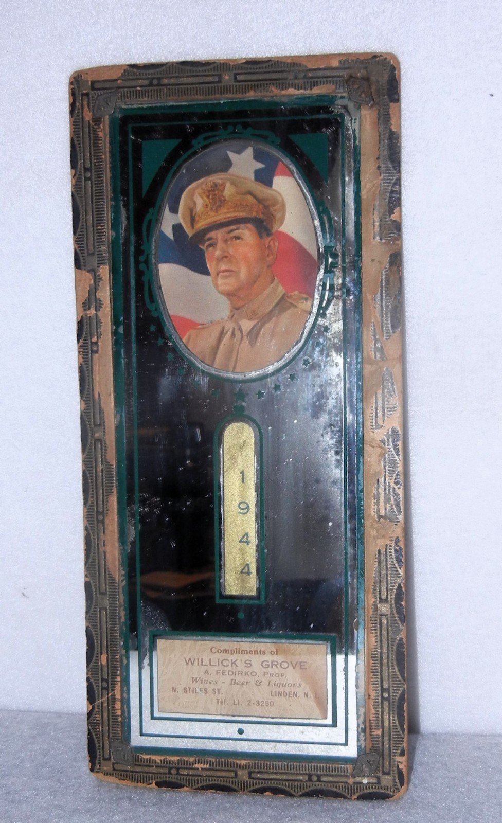 Patriotic 1944 Advertising Mirror, Featuring General MacArthur , 10
