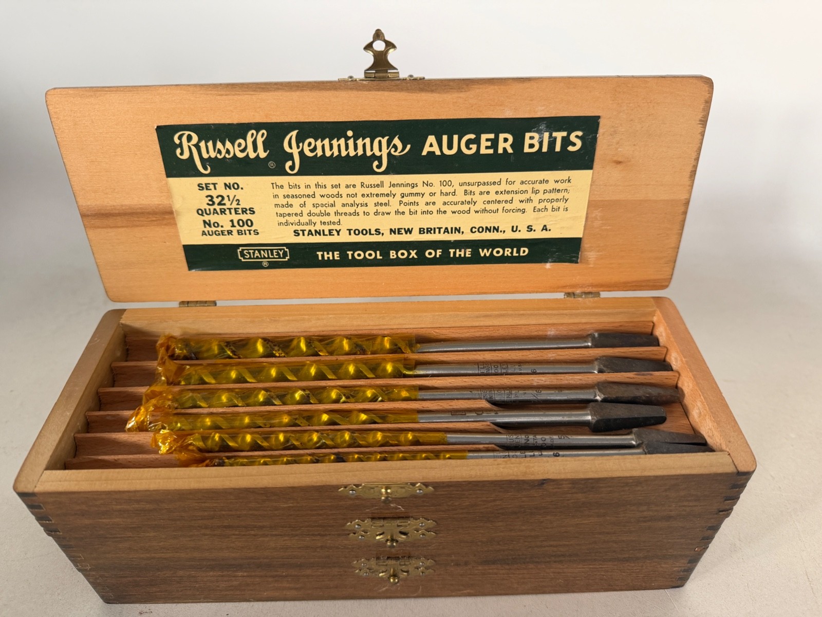 Stanley Russell Jennings No 100 32-1/2 Qtrs Auger Bits & box unused new oldstock