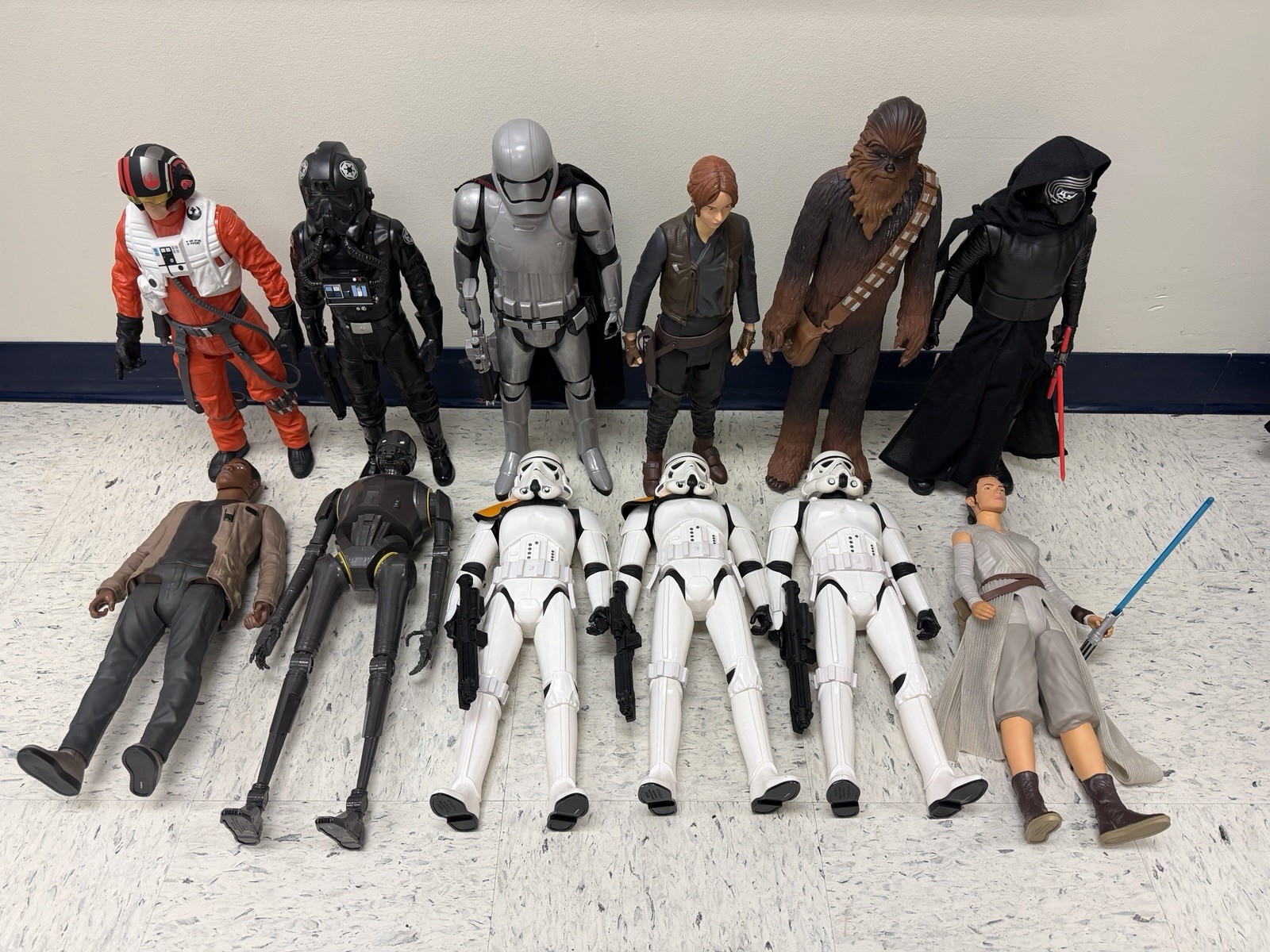 Star Wars Action Figure Lot 18 Inch Collectible Toys (Lot of 12) Jakks Pacific
