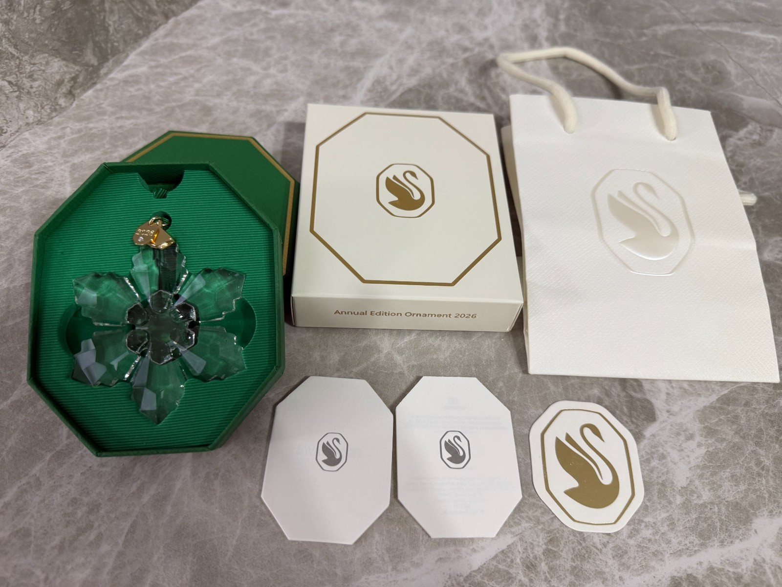 NEW 2026 Swarovski 5718051 Annual Edition Large Christmas Ornament Snowflake