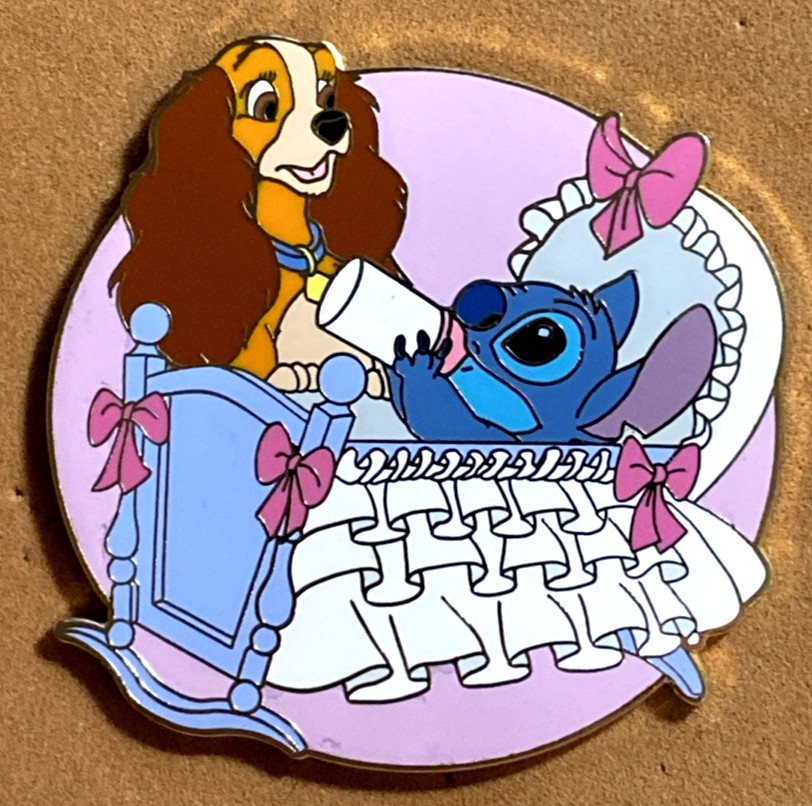 DISNEY AUCTIONS 2004 RARE STITCH DRINKING BOTTLE IN CRADLE WITH LADY LE 1000 PIN