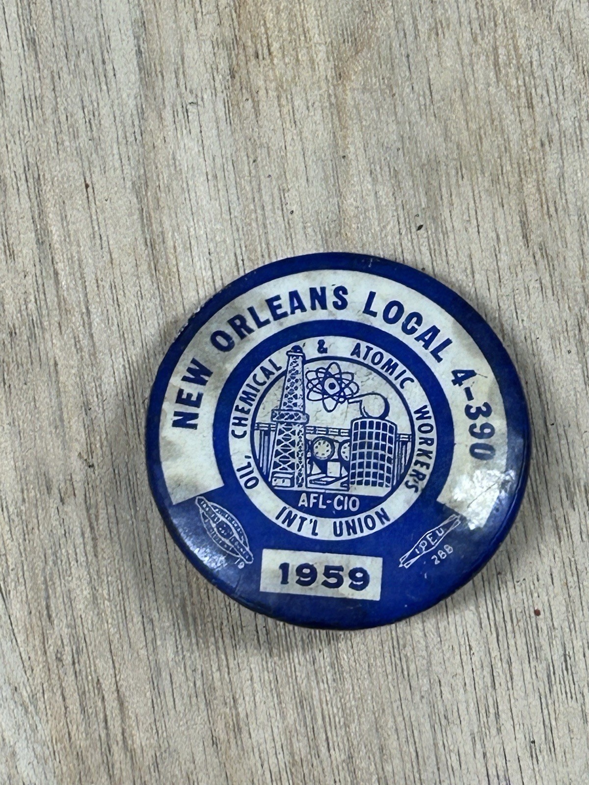 Vintage 1959 OCAW New Orleans Local 4-390 Pinback Button Union AFL-CIO