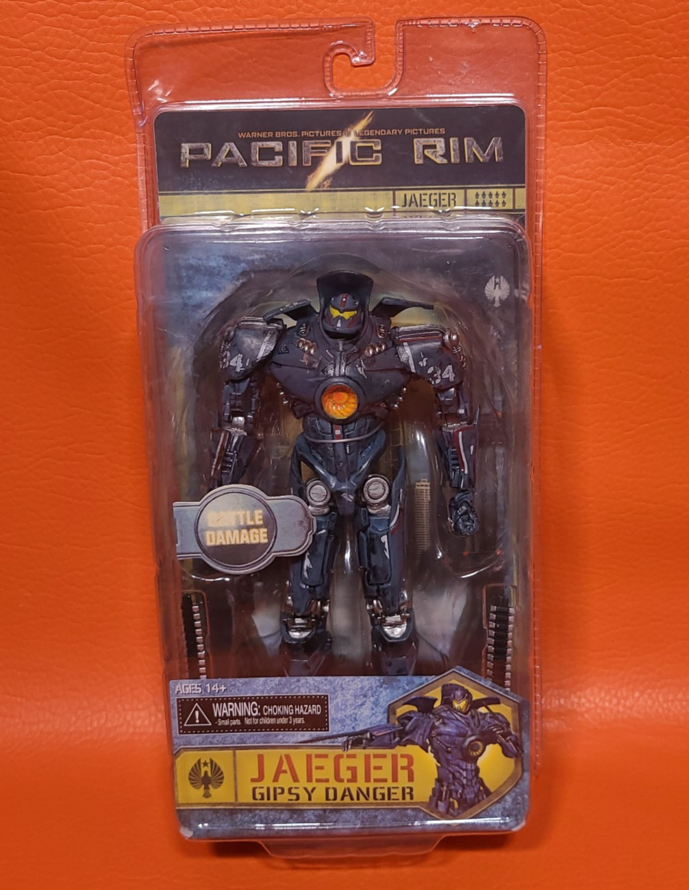 Retired 2013 NECA Pacific Rim Jaeger Gipsy Danger Battle Damaged MK 3 Rough Box