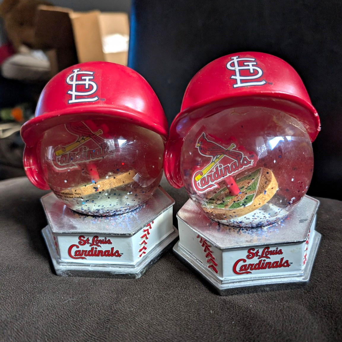 Forever Collectibles St. Louis Cardinals MLB Helmet  Snow Globes Set 2