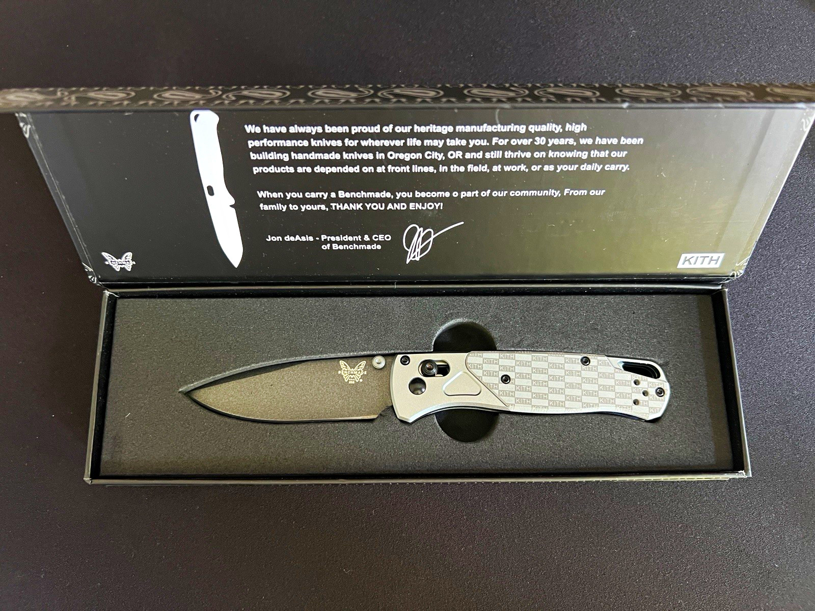 Benchmade Bugout KITH M390 AXIS Lock Manual Plain Drop Point NEW