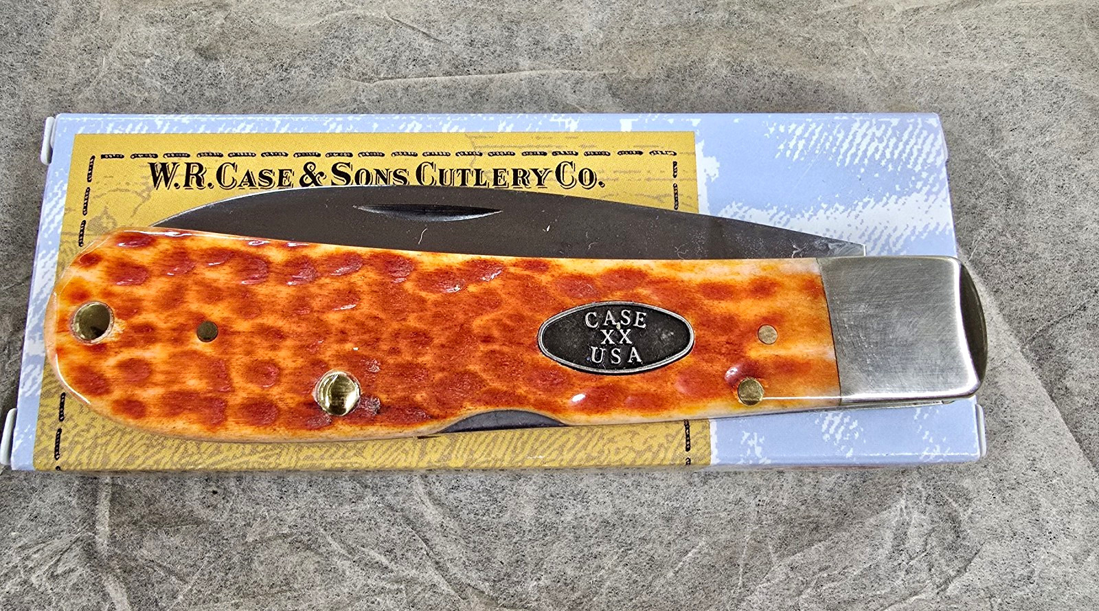 Discontinued 2019 Case XX 23008 Pocket Worn Whiskey Bone  CV Tribal Lock