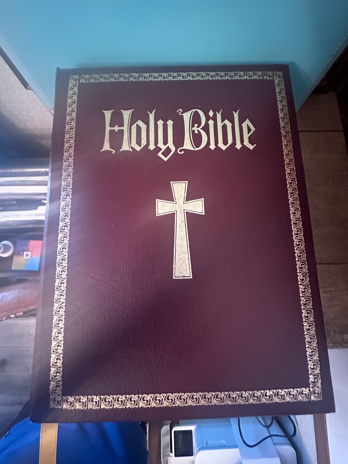 Thomas Nelson New American Bible (Catholic Family Edition) Red Letter Edition