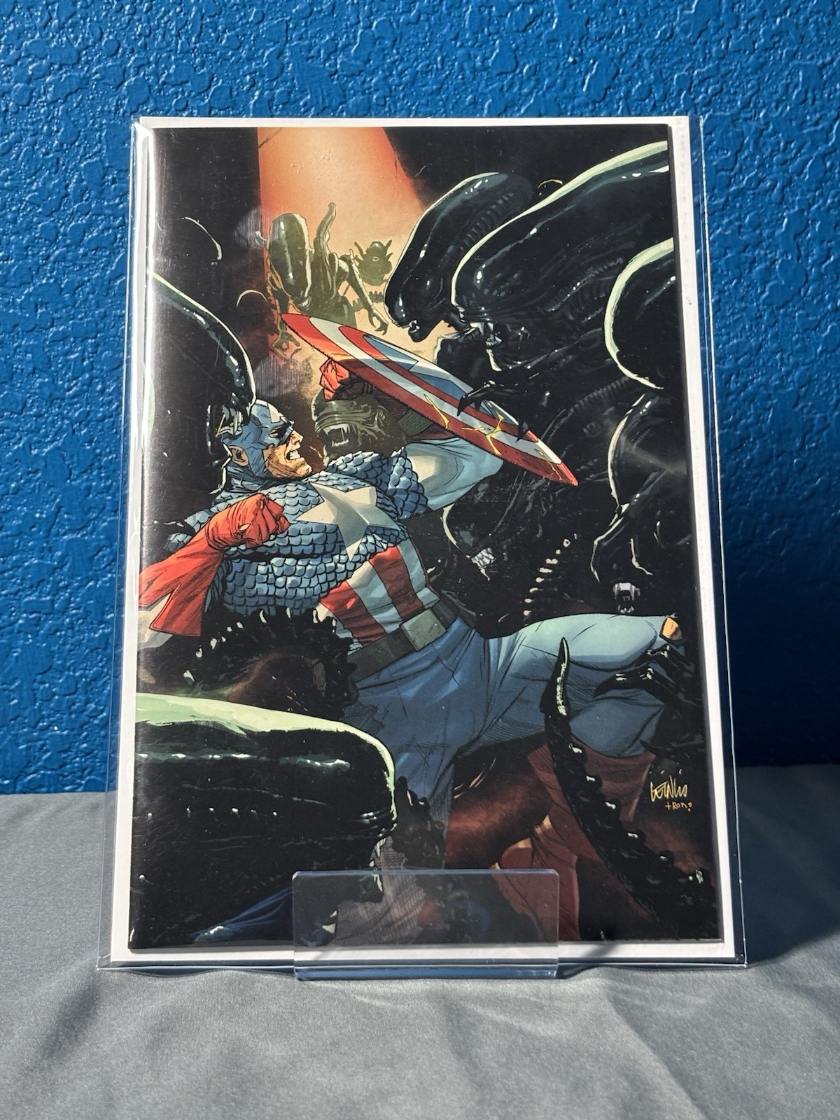 Marvel - 1:100 Alien v Captain America # 1 Leinil Francis Yu Virgin Variant
