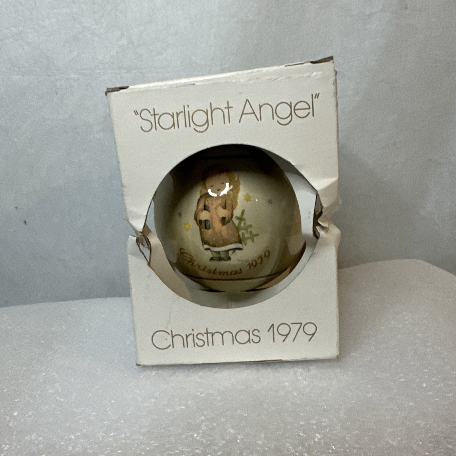 SCHMID 1979 CHRISTMAS ORNAMENT Starlight Angel Sister Bertha Hummel