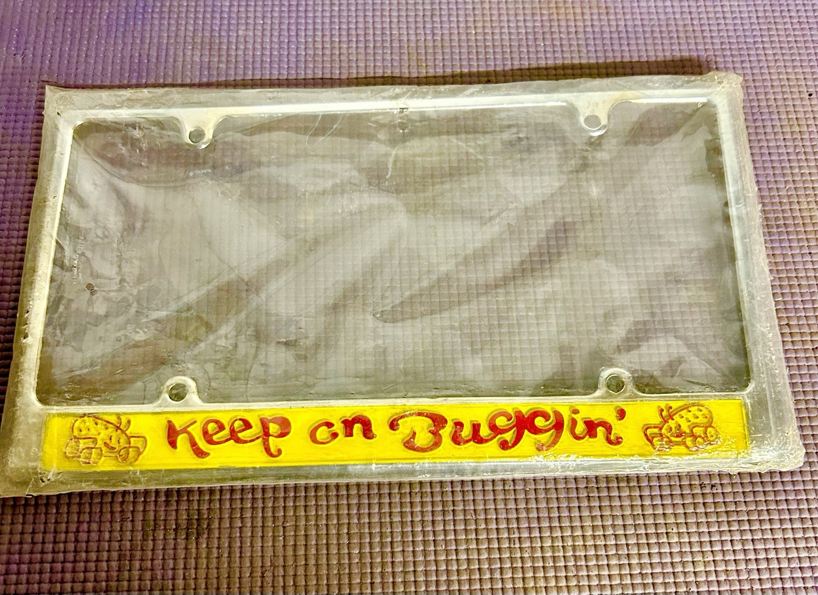 Vintage NOS Keep On Buggin License Plate Frame Volkswagen VW Bug Bus Beetle