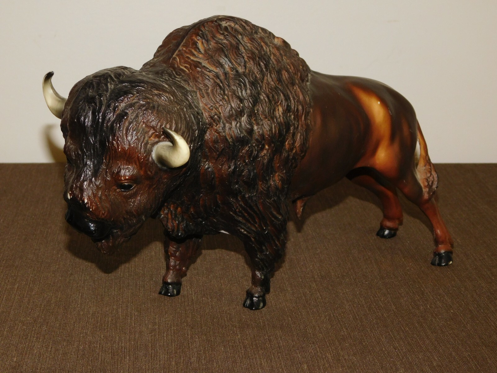 VINTAGE WESTERN BISON INDIANS 12\